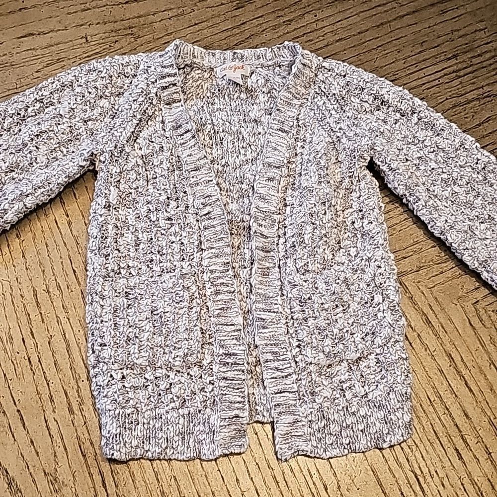 Girls knit Cozy cardigan jacket size XS 4/5